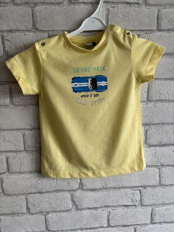 Tee-shirts 3 pommes taille 9/12 mois