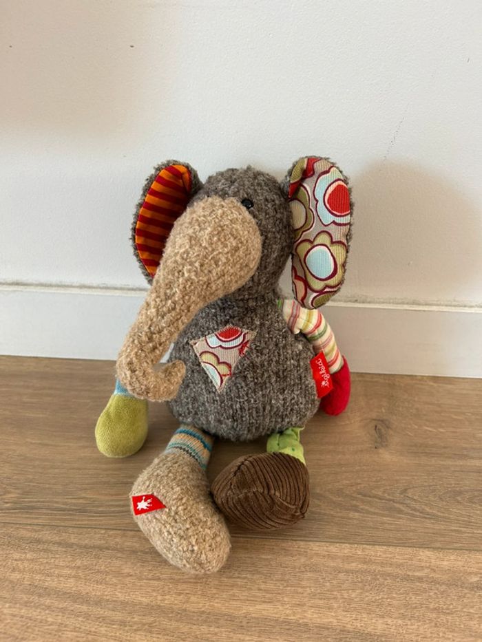 Doudou éléphant sigikid