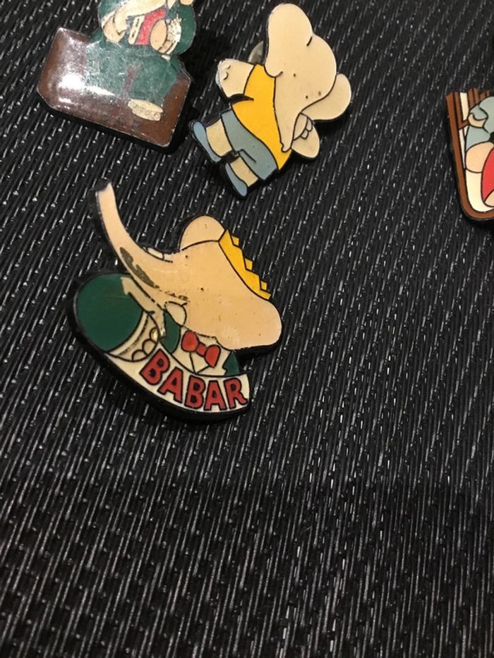 Lot 9 pin’s Babar l’éléphant vintage - photo numéro 3