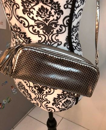 Jolie pochette Paquetage neuve jamais servie