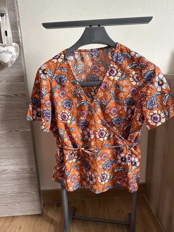 Haut blouse cache coeur