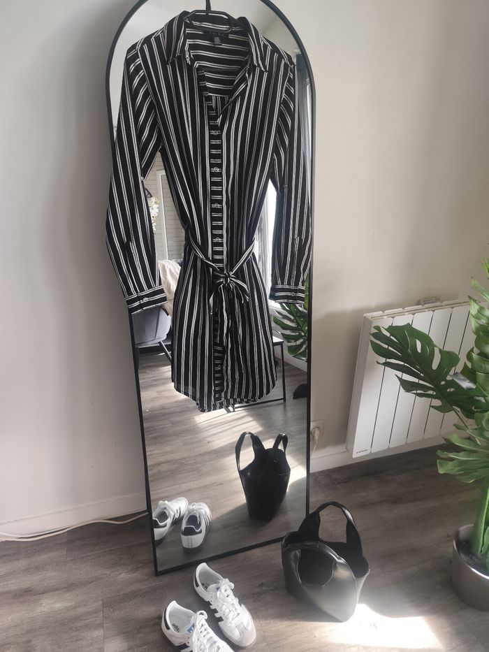 Petite robe à rayures - photo numéro 1