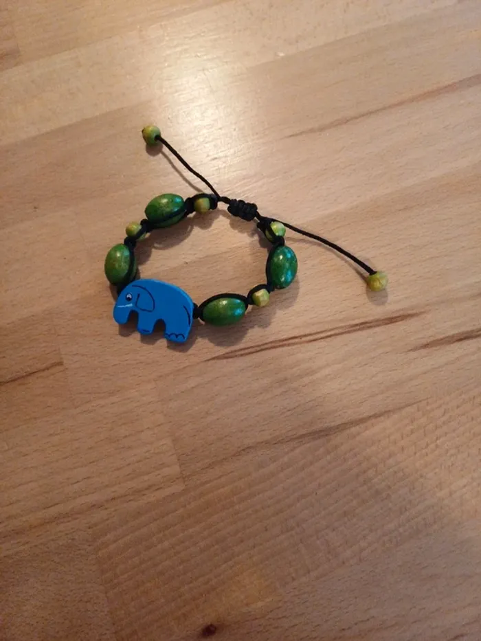 Bracelet enfant qui s adapte à tout les poignets - photo numéro 3