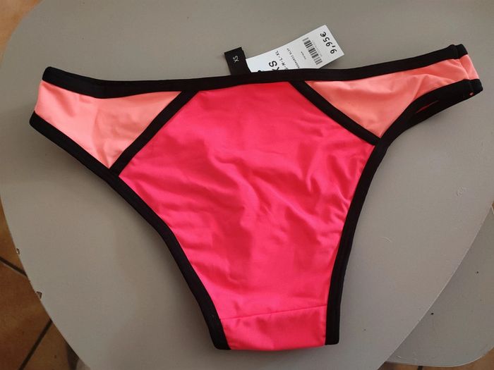 Bas de maillot de bain color block – NEUF avec étiquette 🎀 - photo numéro 2