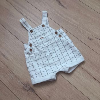 Salopette bébé Disney Winnie Kiabi 3 mois Très bon état