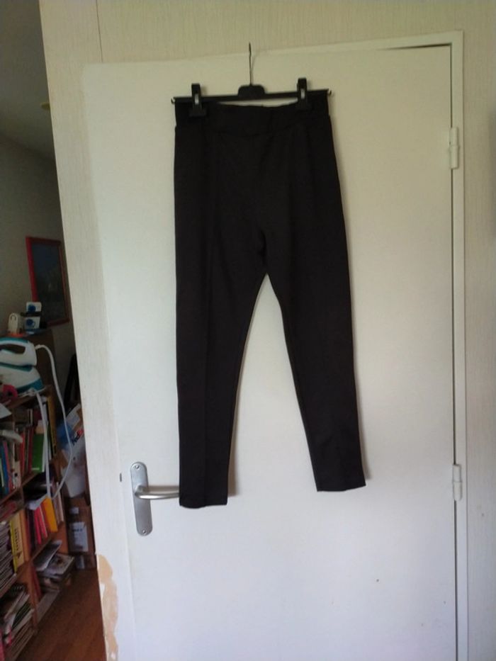 Joli legging noir - photo numéro 4