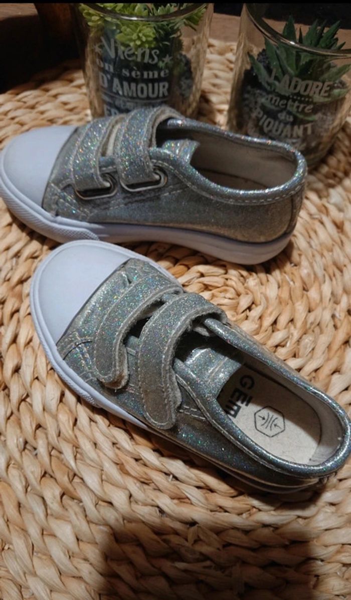 Chaussures à scratch argenté - photo numéro 2