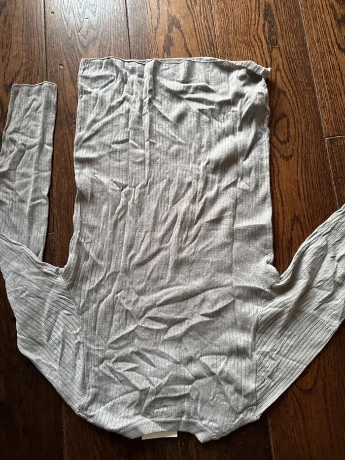 T-shirt manches longues Zara - photo numéro 9