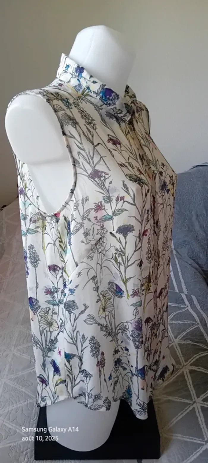 Blouse longue  sans manches assymetrique semitransparente motif fleurs femme 42 h&m - photo numéro 6
