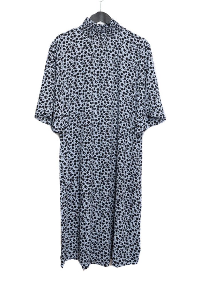 Robe imprimé fleurs manches papillons• floral print dress H&M Taille 34