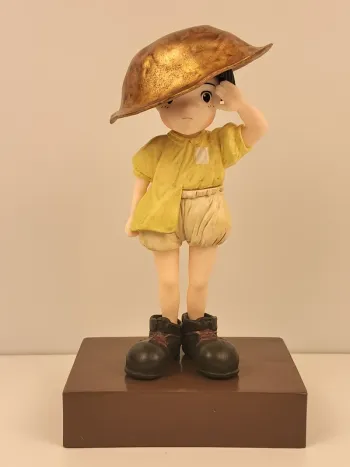 Figurine de Setsuko dans Le Tombeau des Lucioles