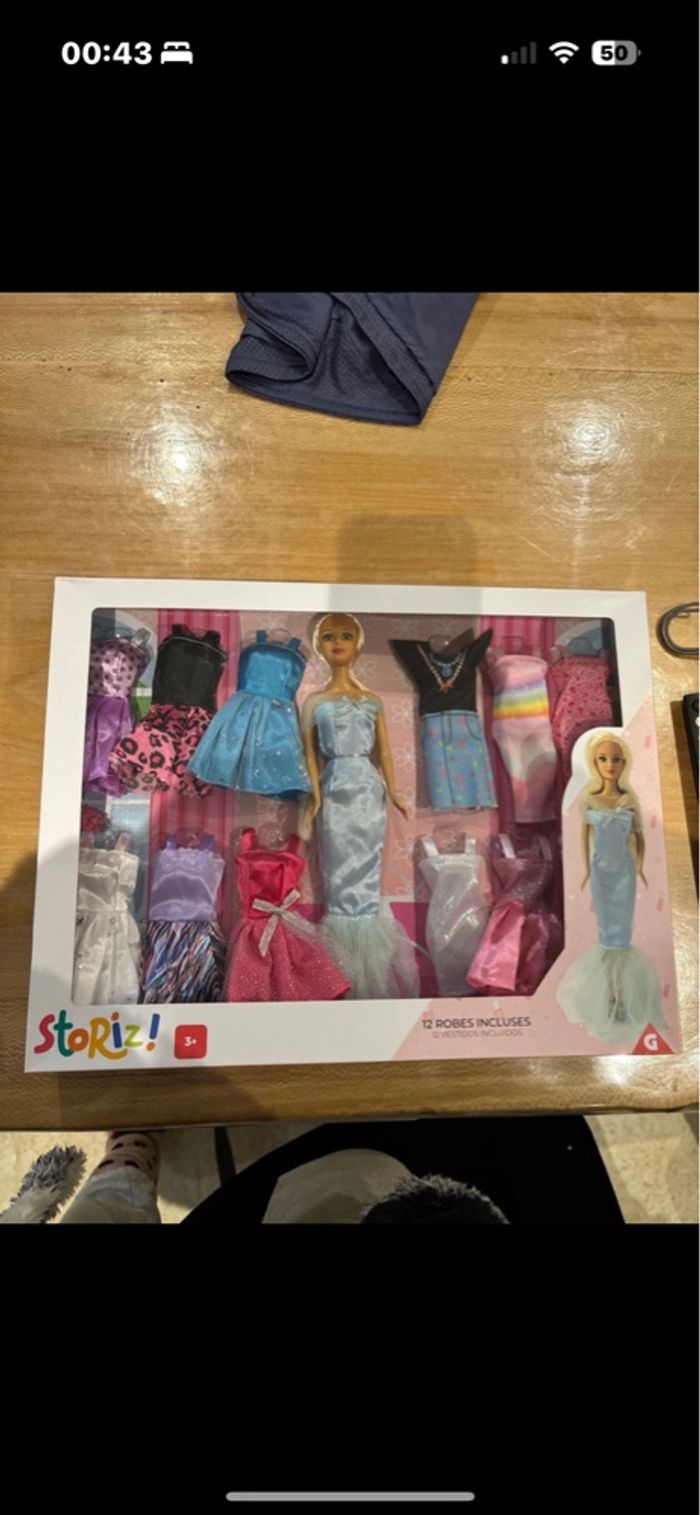 Poupée et accessoires - photo numéro 2