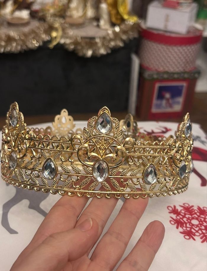 Couronne en métal, cosplay ou épiphanie - photo numéro 2