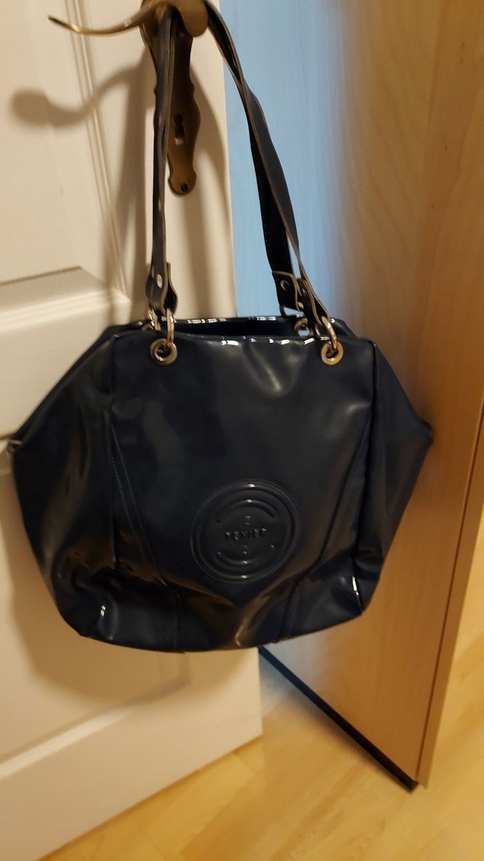 Sac bandoulière  grand format de marque - photo numéro 3