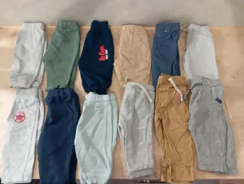 Lot pantalon garçon