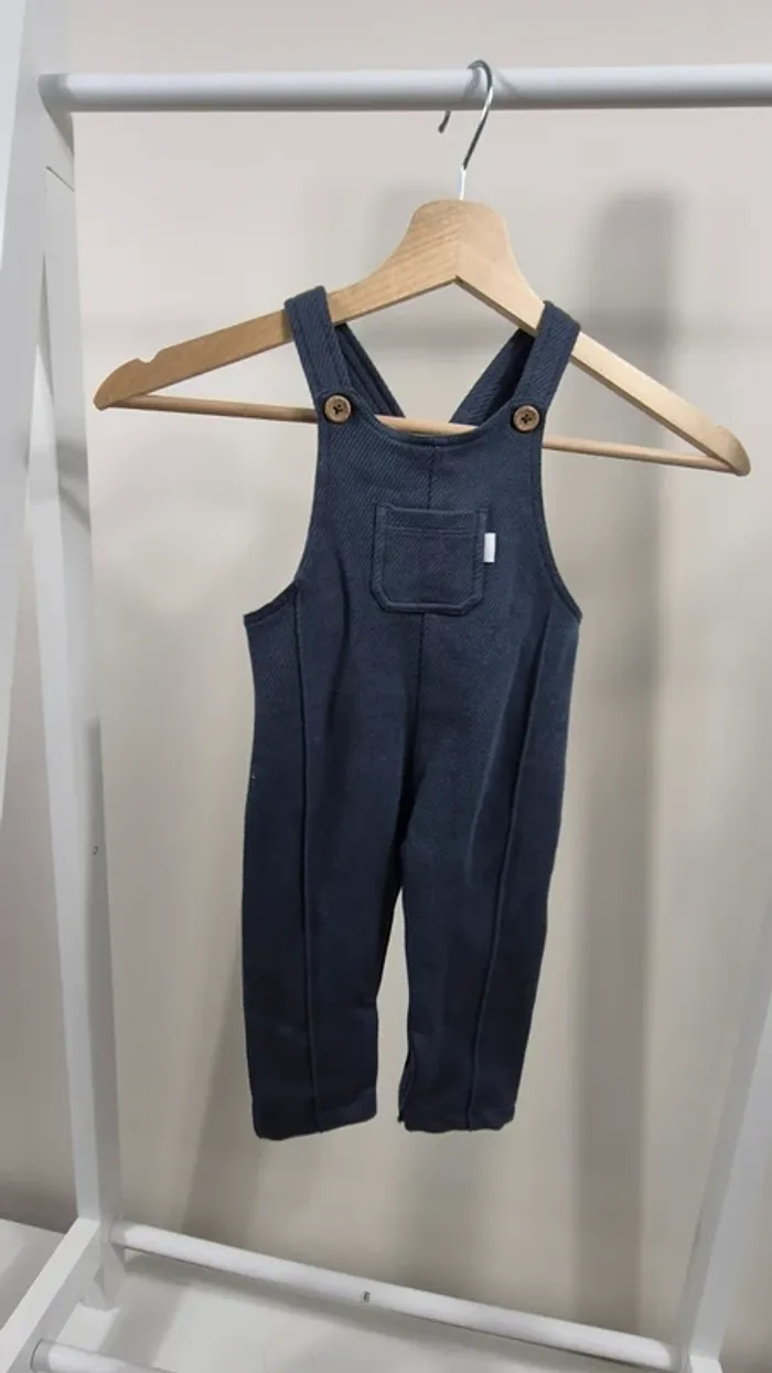 Salopette bébé Noppies – 6 mois – Bleu marine - A10