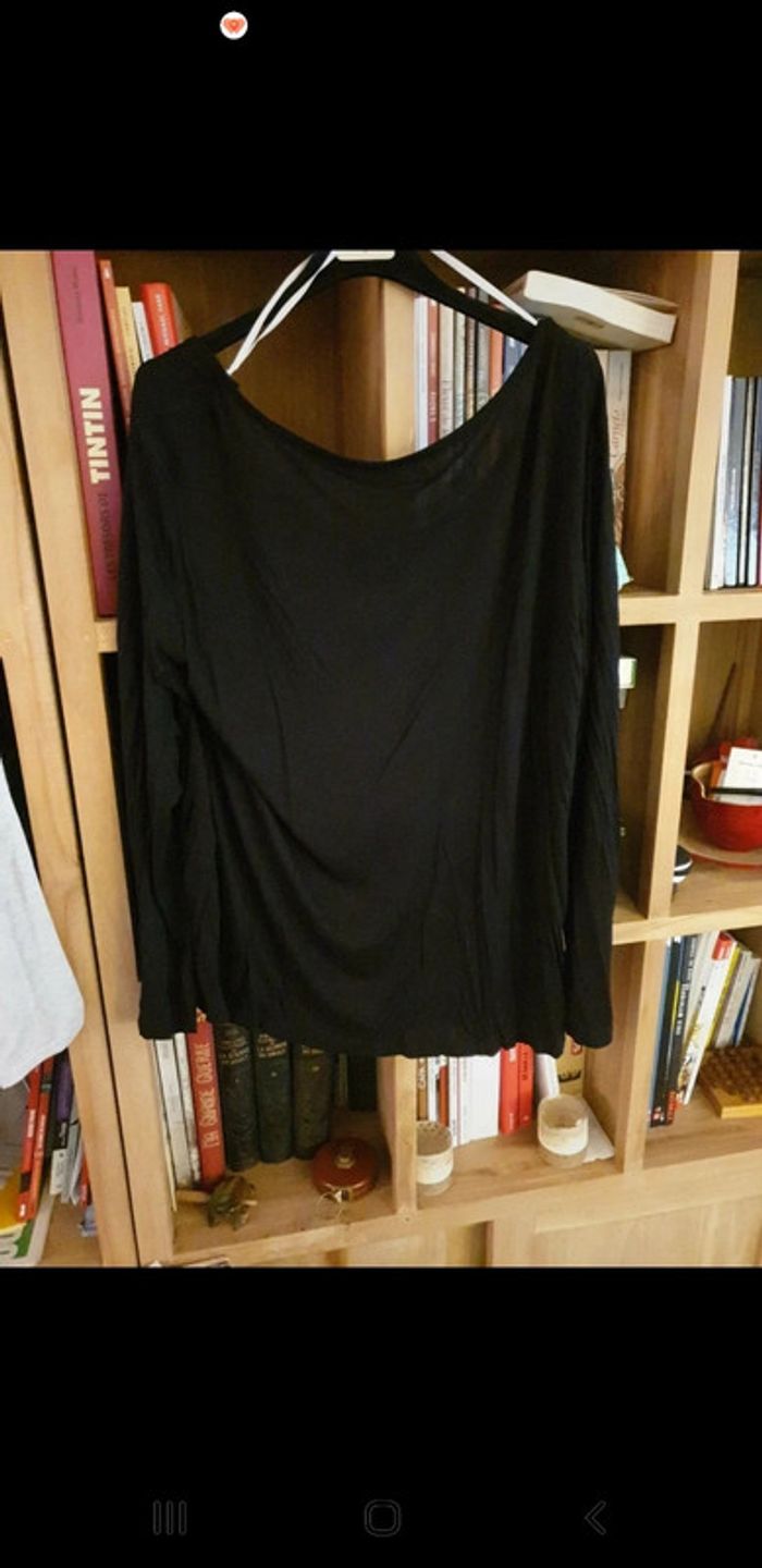 Pull et t shirt neufs taille 50/52 - photo numéro 6