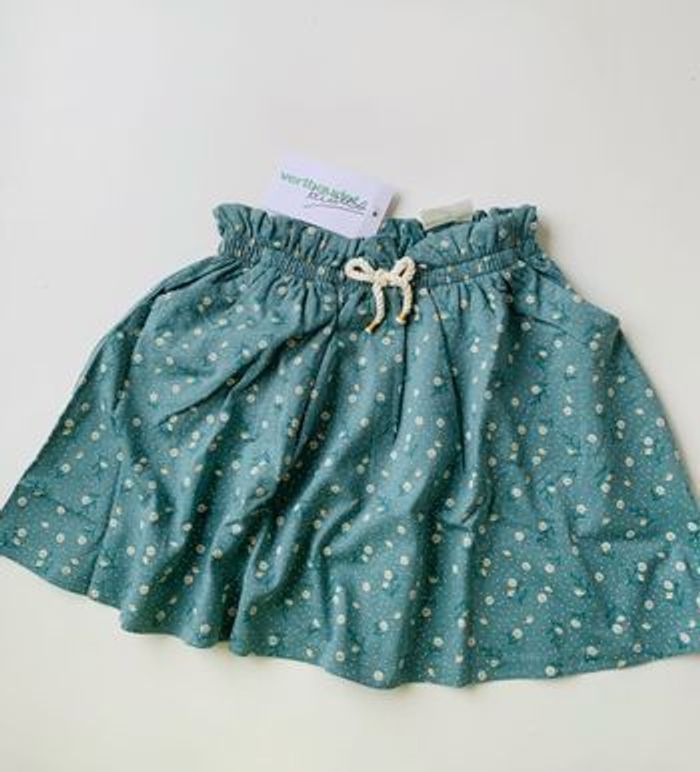 Jupe verte Taille 6 ans