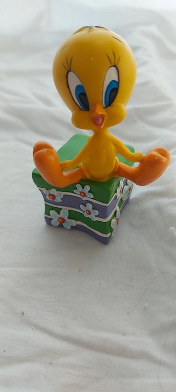 Titi figurine