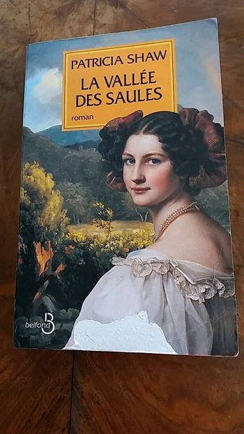 Livre adulte la vallée des saules