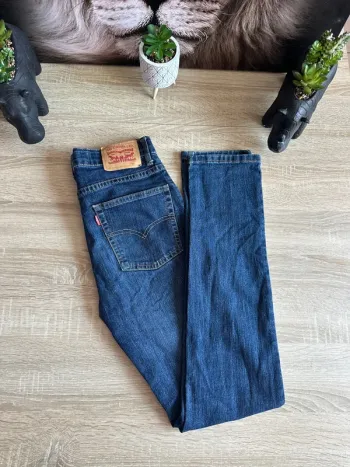 Jean levis