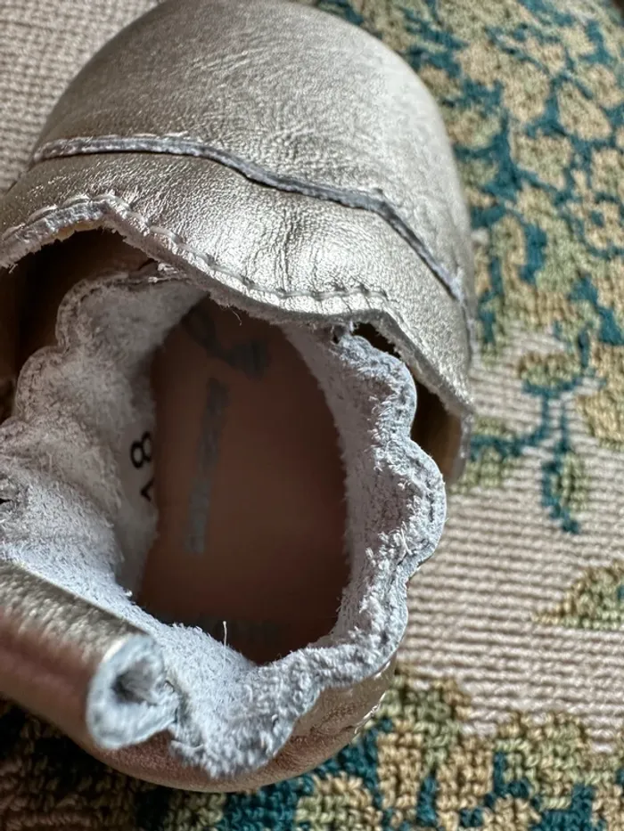 NEUF chaussons chaussures cuir pantoufles Jacadi or dorées bébé fille 18 douceur patrimoine français - photo numéro 7