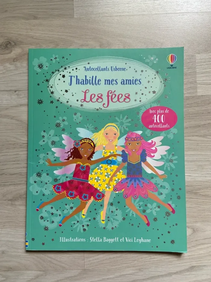 Autocollants Usborne - Cahier « J’habille mes amies Les fées »