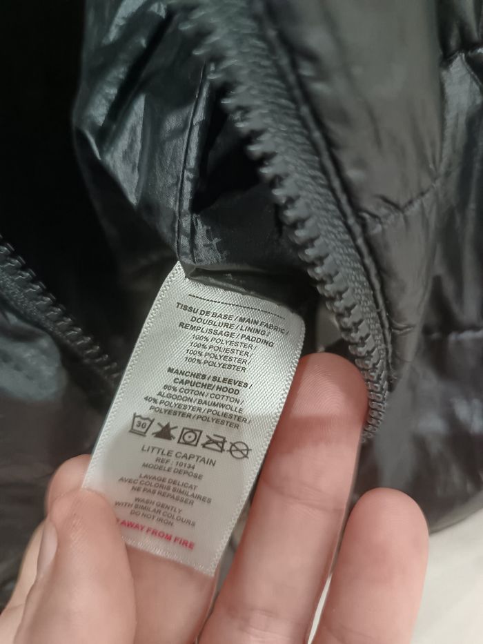 Veste similaire plastique devant 8 ans - photo numéro 5