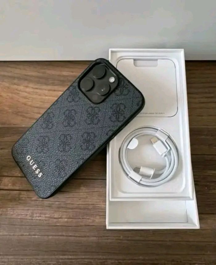 iPhone _15_ pro_ Max - photo numéro 3