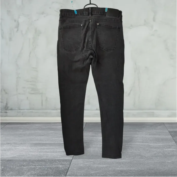 Jean homme T46 Zara - photo numéro 2