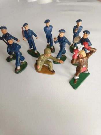 Lot figurines Starlux