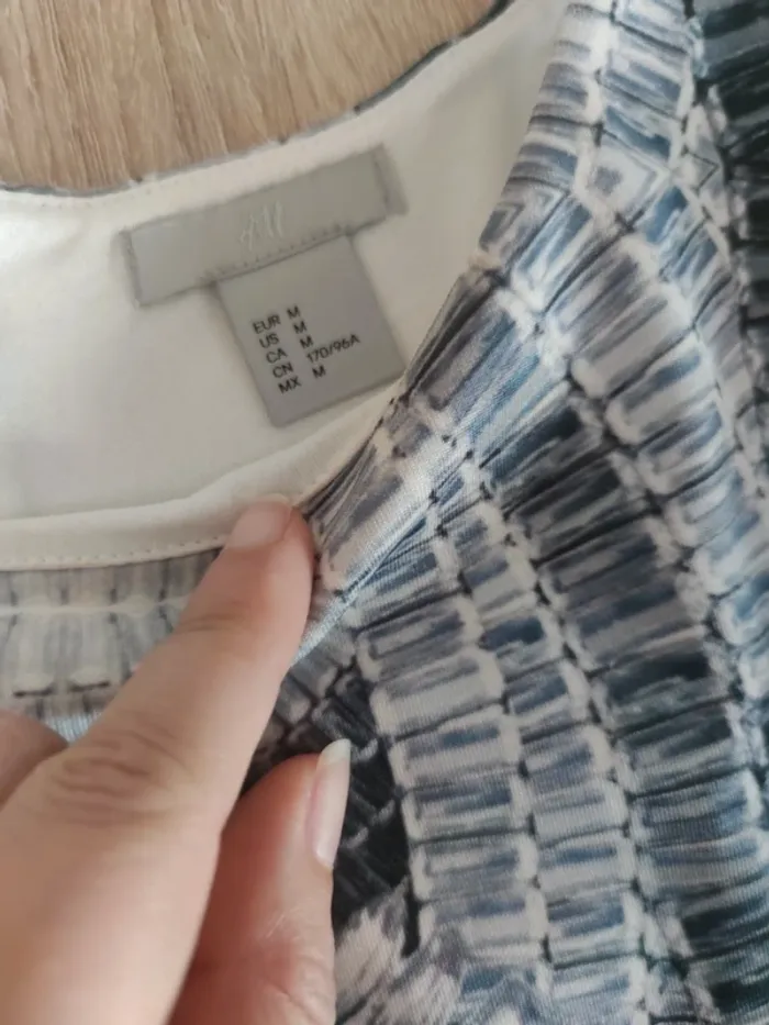 Haut H&M motif diamant - photo numéro 2