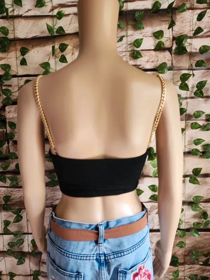 🌸Croptop Shein Bretelles dorés Taille 40🌸 - photo numéro 3