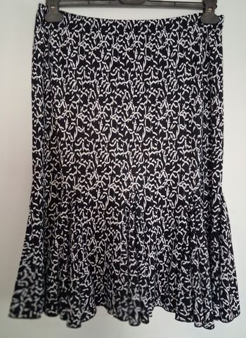 Jupe fluide patineuse noire et blanche