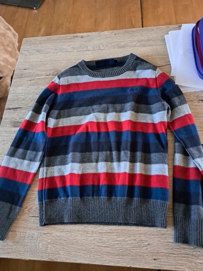 Pull mcGregor 128