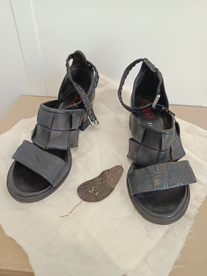 Superbe sandale AS98 t38 comme neuve - photo numéro 6