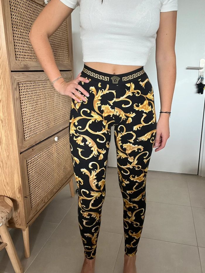 Legging noir et jaune Versace