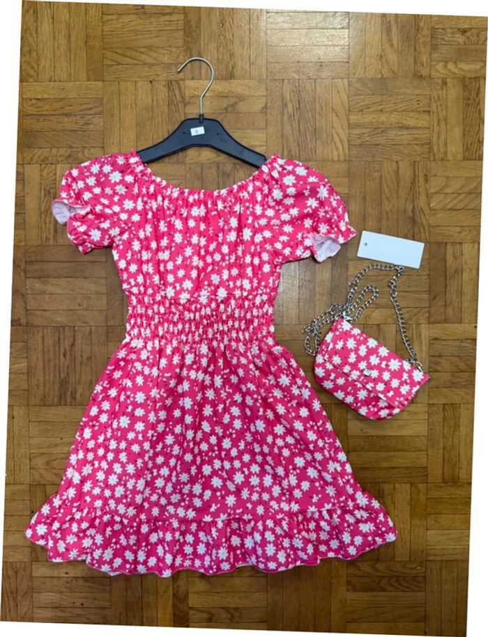 Robe à fleurs rose - photo numéro 3