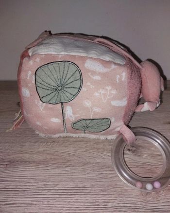 Cube éveil little dutch