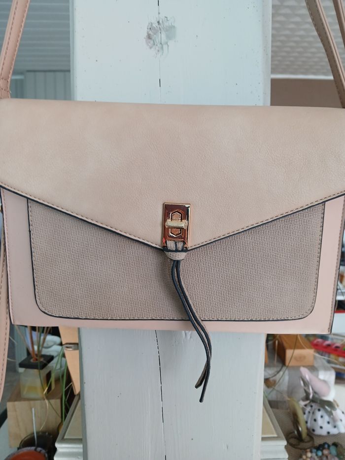 Sac à main ou pochette. - photo numéro 4