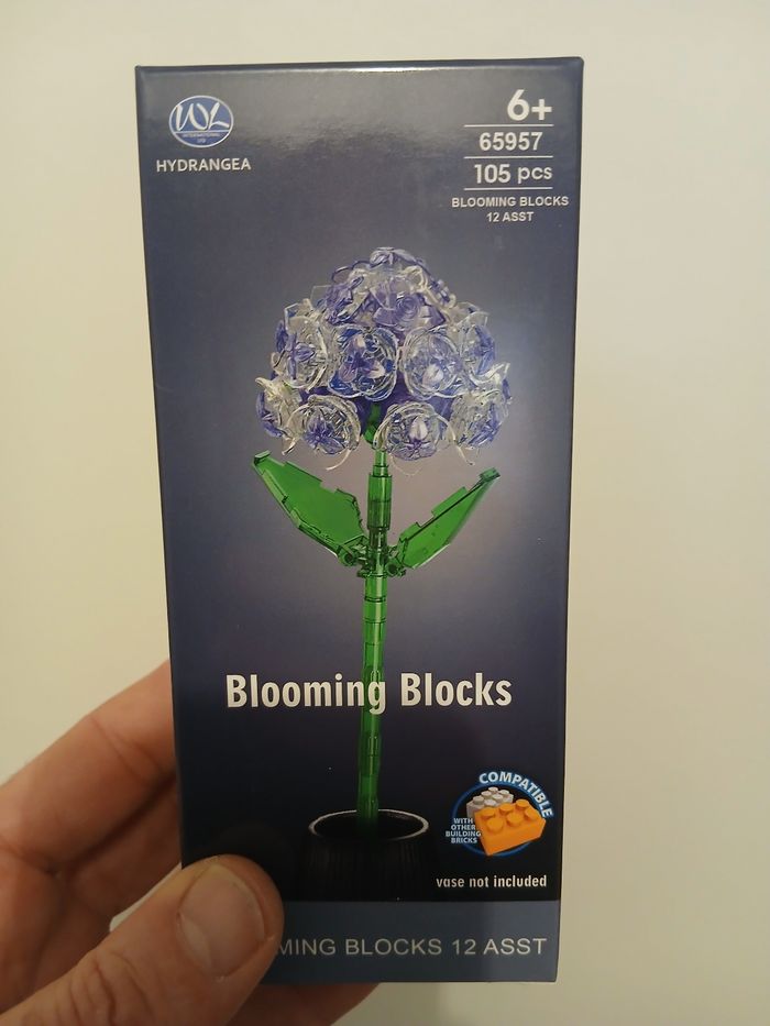 Blooming blocks 25cm