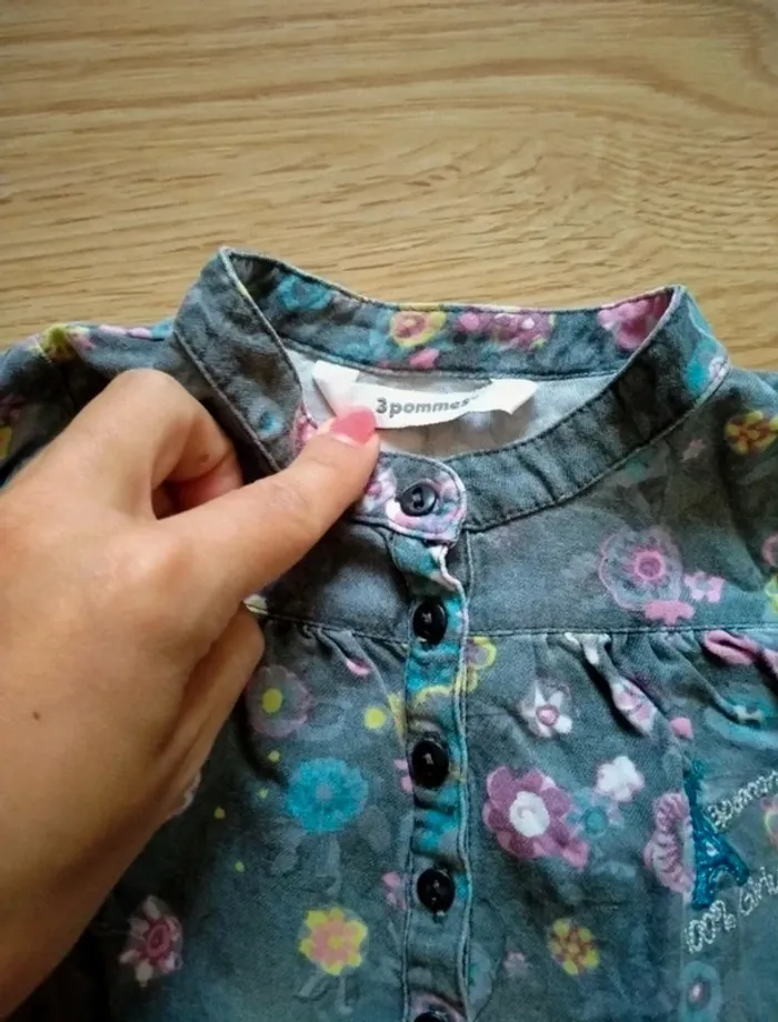 Lot de 2 blouses. Manches 3/4.
Fille. Taille 3 ans - photo numéro 8