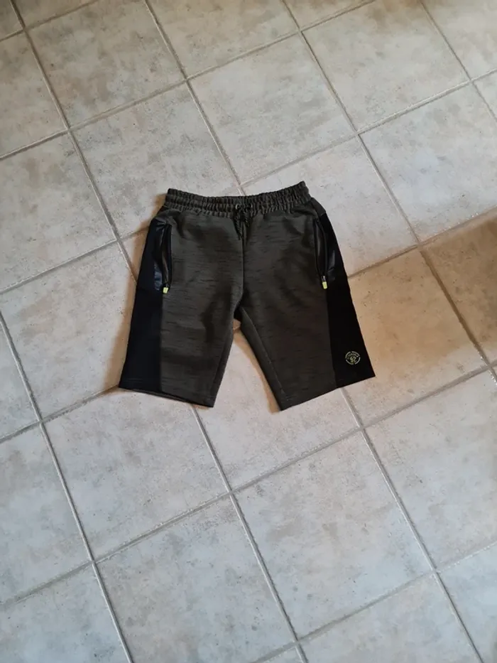 Short Primark