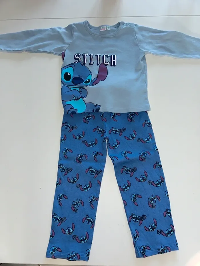 Pyjama stitch mixte 3 ans