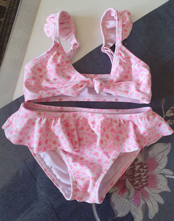 LOT maillots de bain + peignoir fille 3 ans. - photo numéro 10