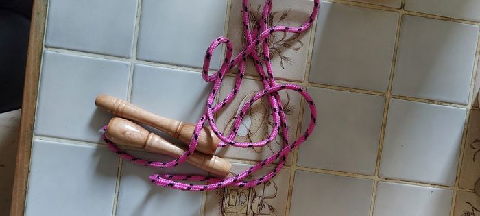 Corde à sauter fille corde - photo numéro 2