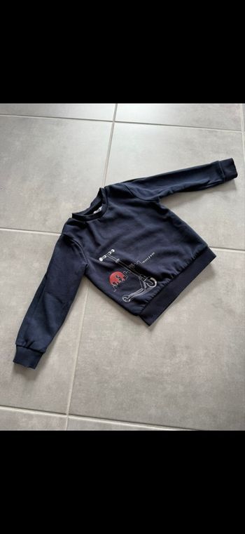 Sweat Taille 4 ans