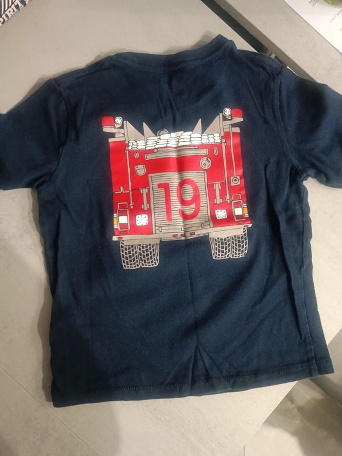 Tee shirt baby gap 3 ans - photo numéro 2