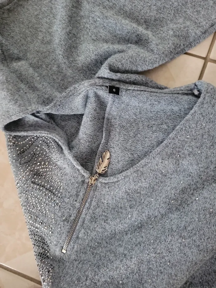 Pull taille 6 - photo numéro 4