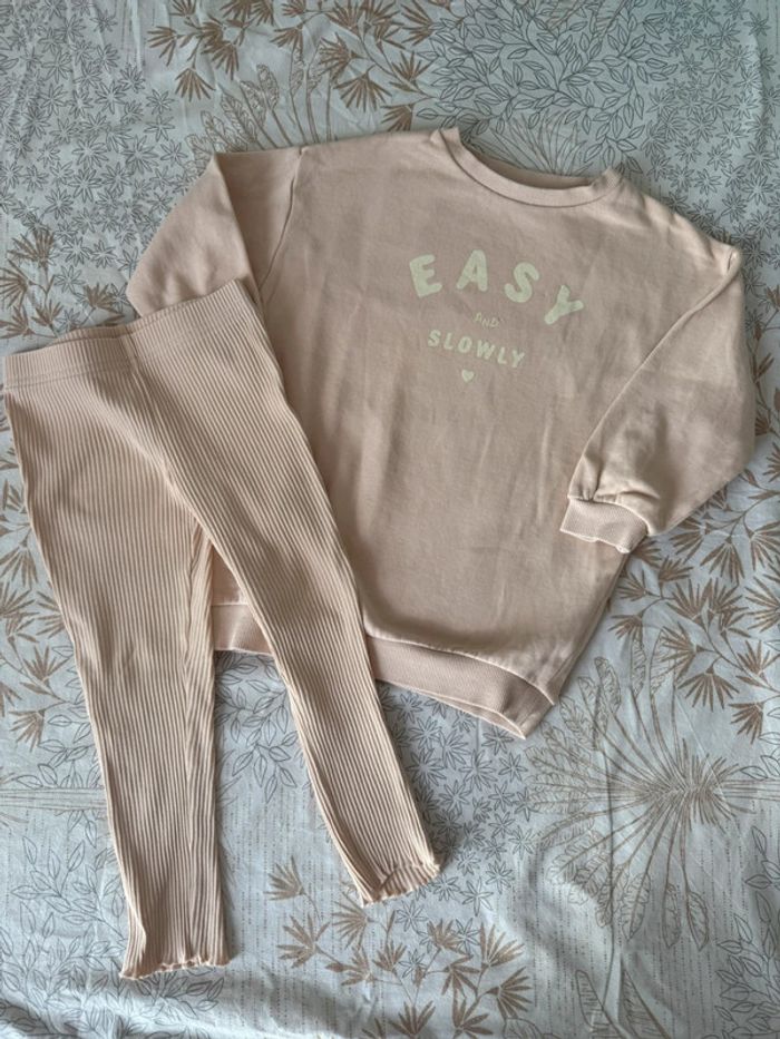Ensemble leggings + pull manches longues